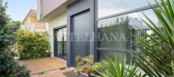 3 bedrooms Villa in Cascais, Portugal No. 109609 26