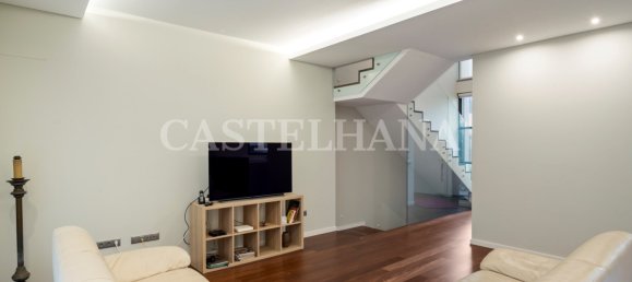3 bedrooms Villa in Cascais, Portugal No. 109609 5