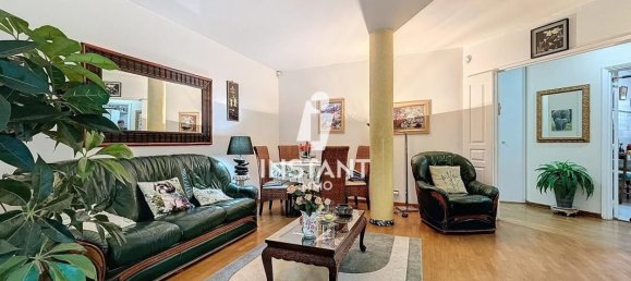 2 bedrooms Apartment in Charenton-le-Pont, France No. 173223 5