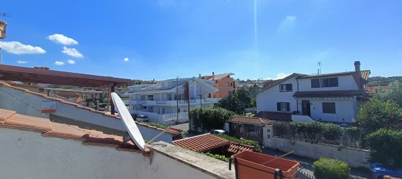 Villa de 6 dormitorios en Guidonia Montecelio, Italy No. 371512 28