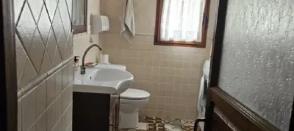 2 bedrooms House in Parres, Spain No. 143725 5