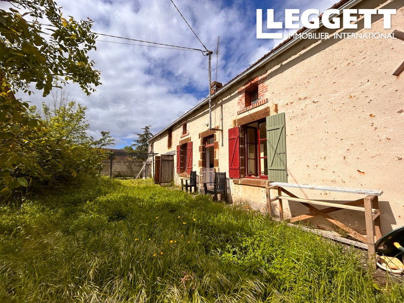 Casa de 1 dormitorio en Chaillac, France No. 268151