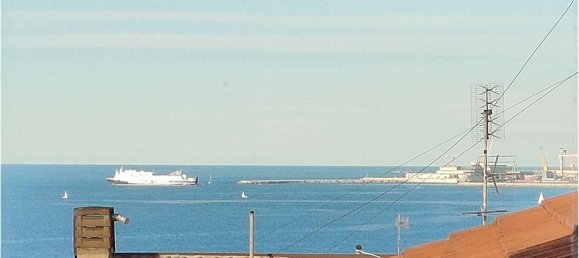 4 rooms Apartment in Falconara Marittima, Italy No. 283220 2