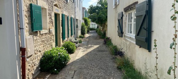 3 Schlafzimmer Haus in Sainte-Marie-de-Re, France, Nr. 320572 2