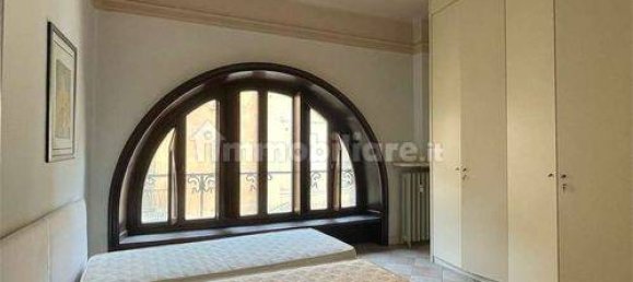 4 bedrooms Apartment in Mantua, Italy No. 247042 9