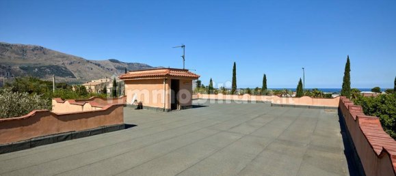 3 غرف نوم فيلا في Carini, Italy رقم 347163 36