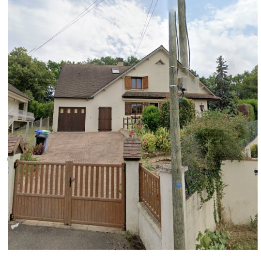 Casa de 4 dormitorios en Maintenon, France No. 85922