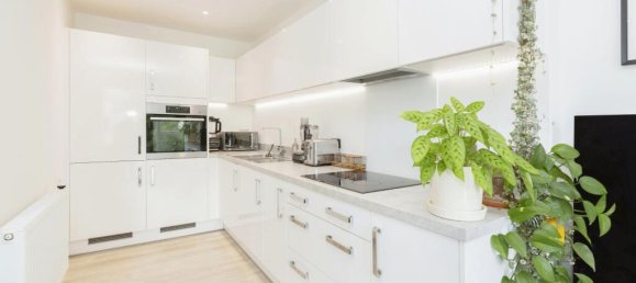 1 bedroom Apartment in London, United Kingdom No. 10724 9