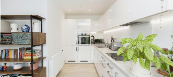 1 bedroom Apartment in London, United Kingdom No. 10724 13