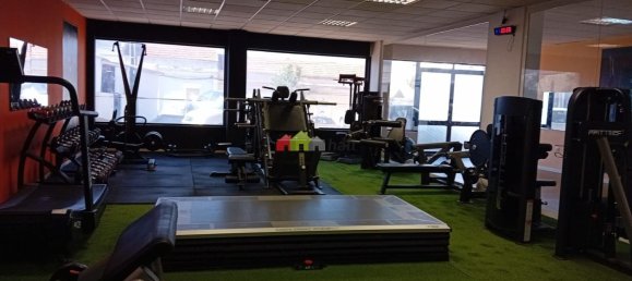 108m² Commercial property in Setubal, Portugal No. 173933 9