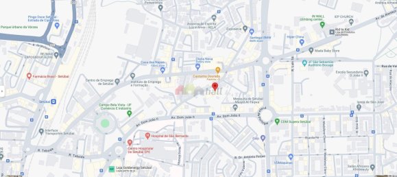 108m² Commercial property in Setubal, Portugal No. 173933 18