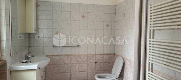 3-salle Maison à Avezzano, Italy No. 22701 10