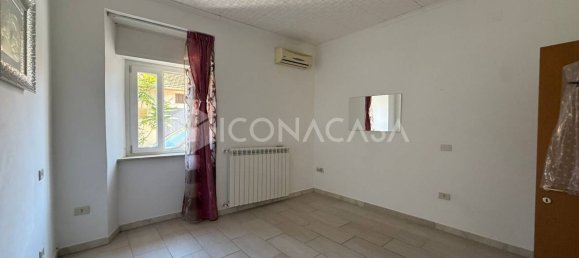 3-salle Maison à Avezzano, Italy No. 22701 13