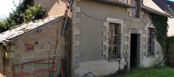  Land in Ciron, France No. 89626 2