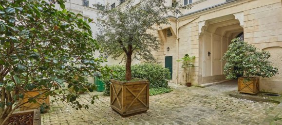 1 bedroom Duplex in Paris, France No. 172867 13