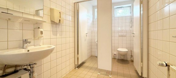 1132m² Building in Bremen, Germany No. 287723 9