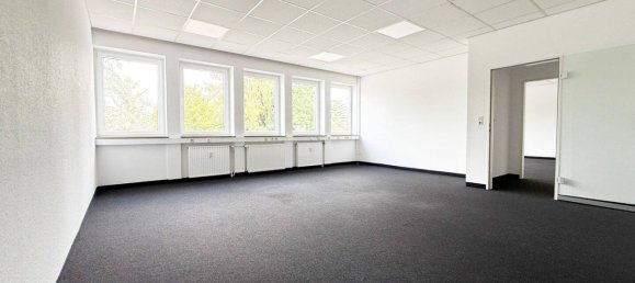 1132m² Building in Bremen, Germany No. 287723 7