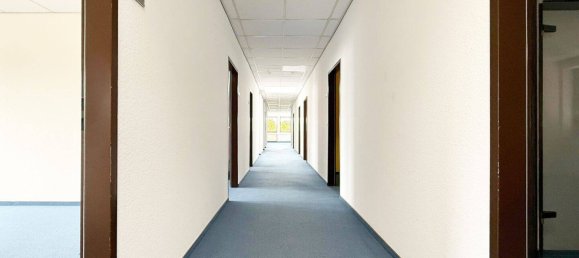 1132m² Building in Bremen, Germany No. 287723 2