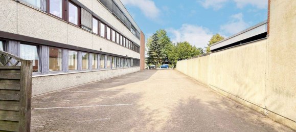 1132m² Building in Bremen, Germany No. 287723 21