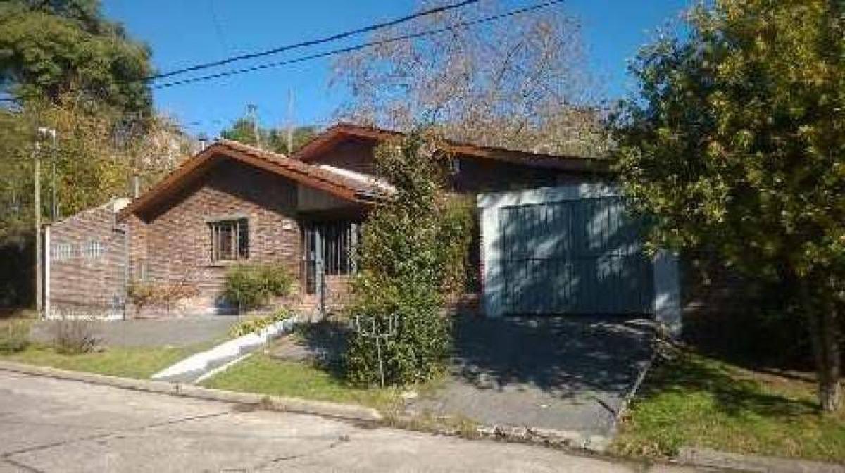 3 bedrooms House in San Fernando, Argentina No. 20932