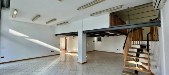 2 rooms Commercial property in Gatteo, Italy No. 179311 6