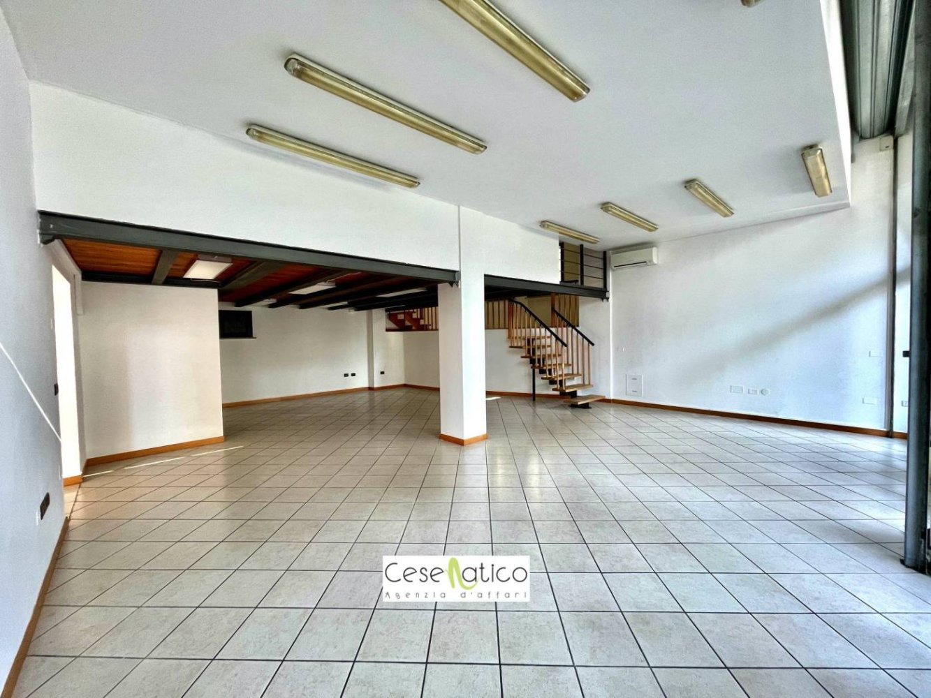 2 rooms Commercial property in Gatteo, Italy No. 179311