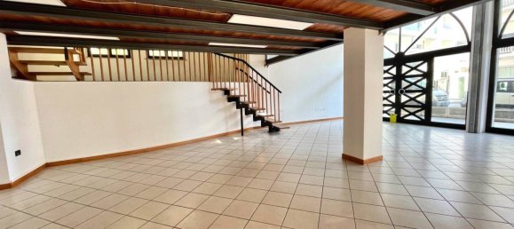 2 rooms Commercial property in Gatteo, Italy No. 179311 5