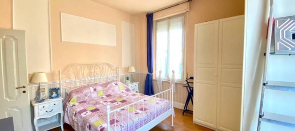2 rooms Apartment in Parma, Italy No. 40824 12