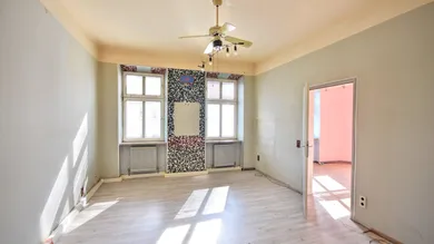 2 rooms Apartment in Favoriten, Austria No. 153996