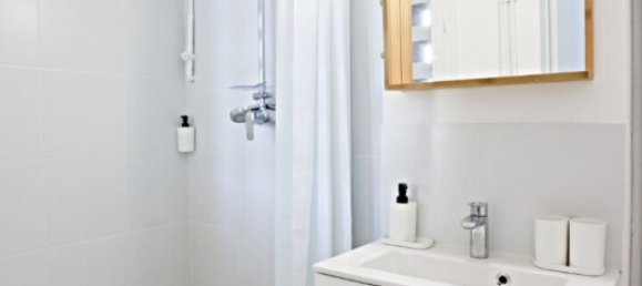 Apartamento de 1 dormitorio en Paris, France No. 170595 10