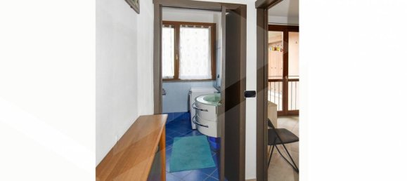 2 rooms Apartment in Dairago, Italy No. 27148 8