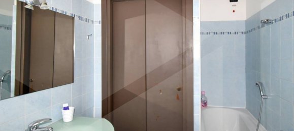 2 rooms Apartment in Dairago, Italy No. 27148 25