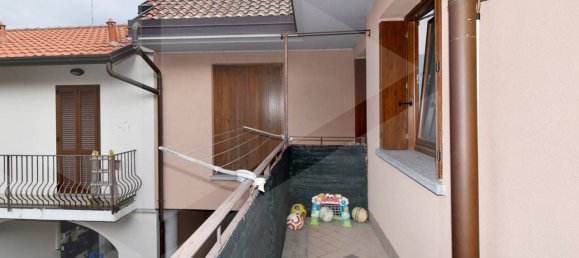 2 rooms Apartment in Dairago, Italy No. 27148 19