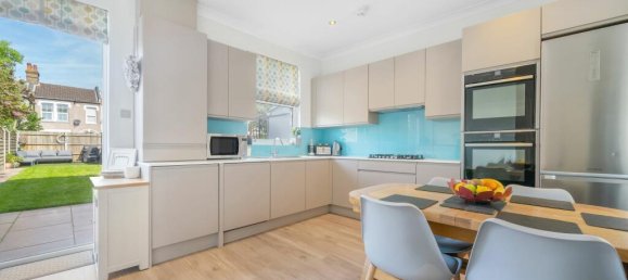 4 Schlafzimmer Haus in Beckenham, United Kingdom, Nr. 3014 2