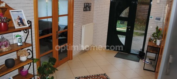 6 Schlafzimmer Haus in Comines, France, Nr. 80457 4