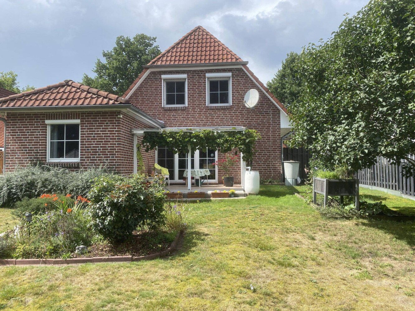 4 bedrooms House in Osterholz, Germany No. 240005