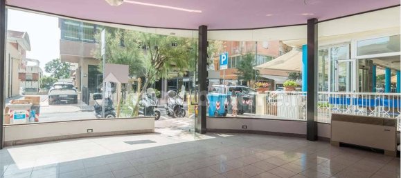 1 room Commercial property in Misano Adriatico, Italy No. 292141 13