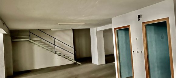 Gewerbliche Immobilie in Leon, Spain 1979m², Nr. 81416 11