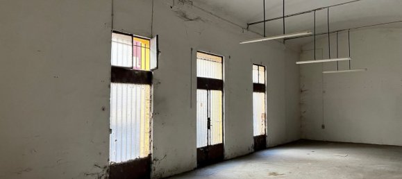 Gewerbliche Immobilie in Leon, Spain 1979m², Nr. 81416 13