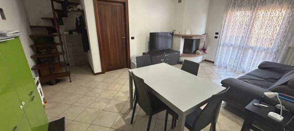 5 rooms Apartment in Mirandola, Italy No. 295656 5