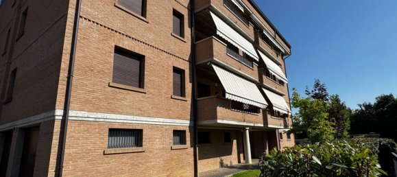 5 rooms Apartment in Mirandola, Italy No. 295656 19