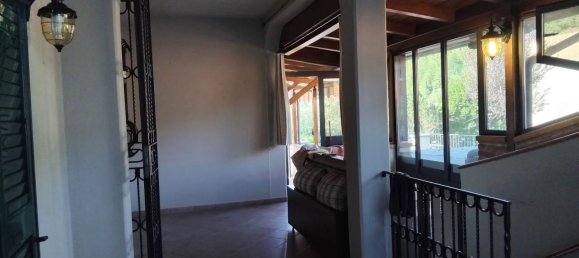 8 bedrooms Apartment in Fivizzano, Italy No. 360314 2