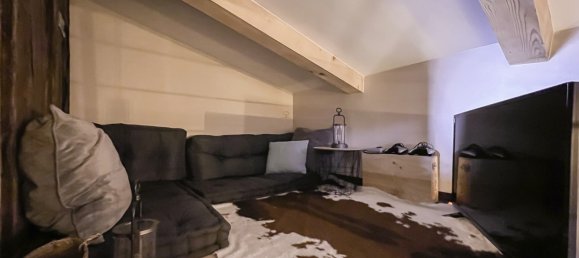 3 bedrooms Apartment in Les Belleville, France No. 398 10