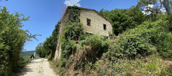 4 rooms House in Torricella in Sabina, Italy No. 175103 2