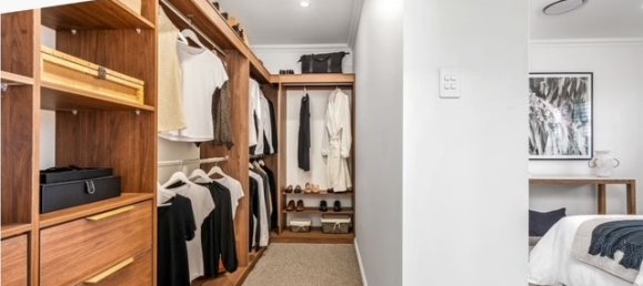 4 bedrooms House in Tamworth, Australia No. 513 11