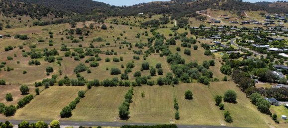 4 bedrooms House in Tamworth, Australia No. 513 15