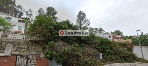 890m² Land in Sant Pere de Ribes, Spain No. 81564 3