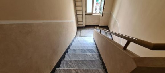 3-salle Appartement à Turin, Italy No. 50557 2