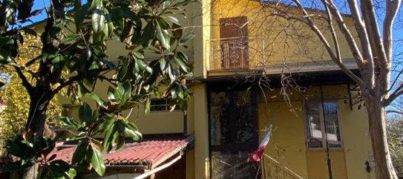 6 rooms Villa in Formigine, Italy No. 28882 9