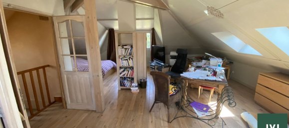 4 bedrooms House in Saint-Gratien, France No. 176372 3